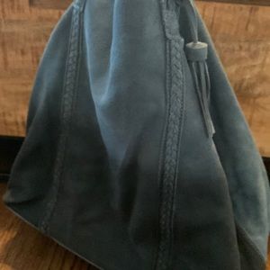 Moda Luxe suede shoulder bag in teal